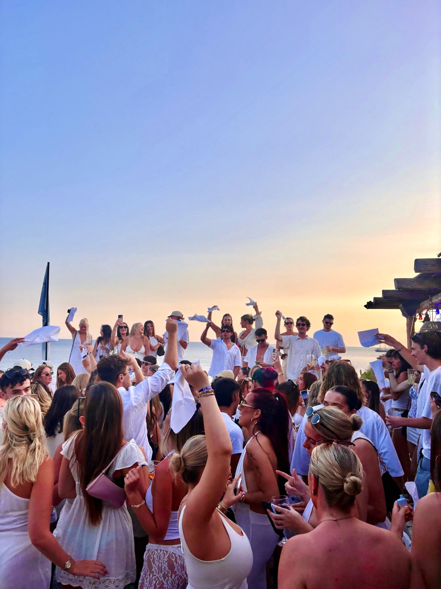 island party dress code Complete Guide to Party Dress Codes